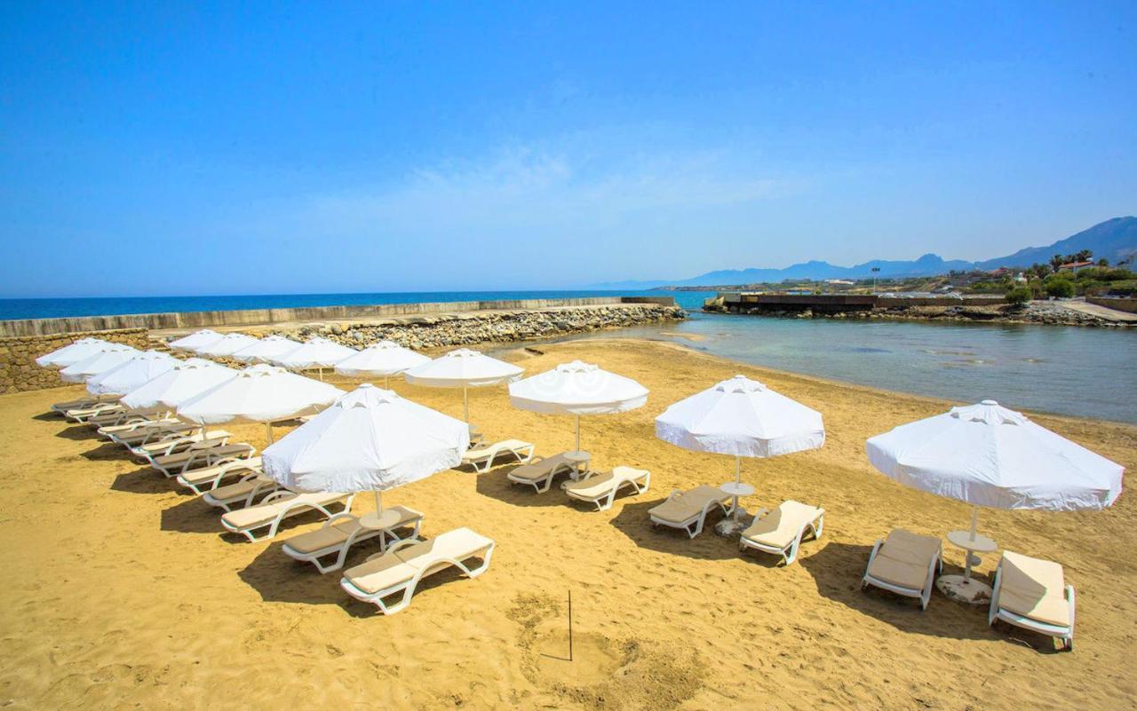 Vuni Palace Luxury Resort & Beach & Casino Кіренія Екстер'єр фото
